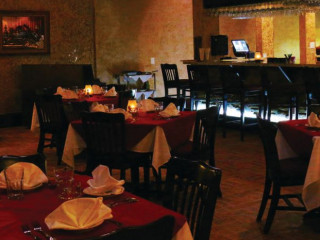 Nona's Italian Grill