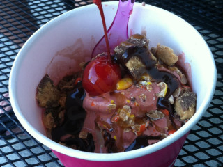 Yoforit Frozen Yogurt