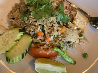 Kin Khao Thai Eatery