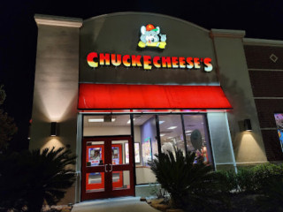 Chuck E. Cheese