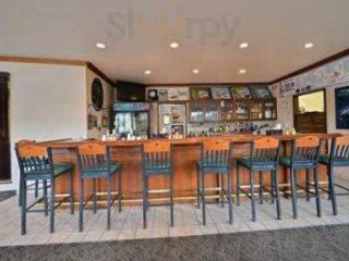Brewskis Pub Grill