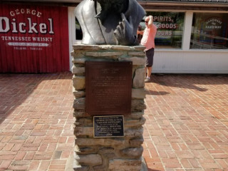 Cascade Hollow Distilling Co. (george Dickel Distillery)