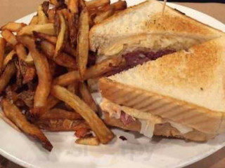 Grille 31 Home Of Leo And Sons