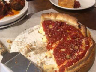 Nancy's Chicago Pizza