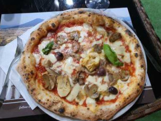 Naples Pizza