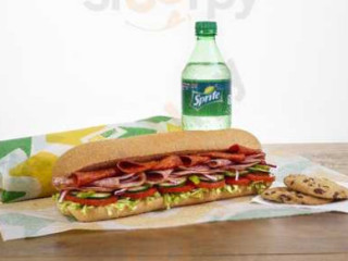 Subway Store 16438