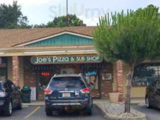 Joe's Pizza