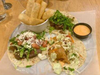 Taqueria Tsunami