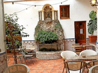 restaurant image