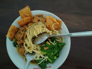 Mie Ayam Bakso Putra Solo