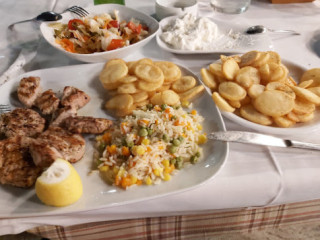 Κουτσοδόντης Σουβλάκι