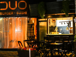 Duo Burger Sushi