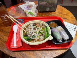Lucy's Vietnamese Williamsburg