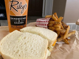 Riley's Sandwiches Shake Shoppe