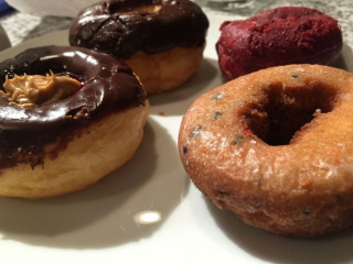 Donut Connection