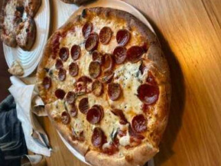 Oakfire Pizza