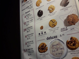 Insomnia Cookies