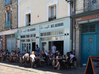 Le Cafe Des Jacobins