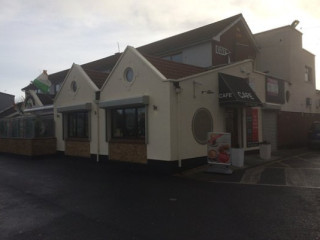The Racecourse Inn