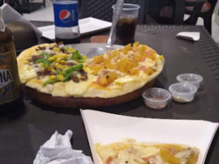 Club De La Pizza