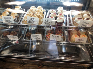 Blackbird Sweets (hertel Ave)