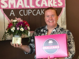 Smallcakes: A Cupcakery