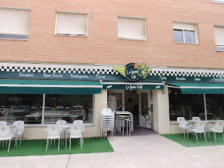 La Iguana Café