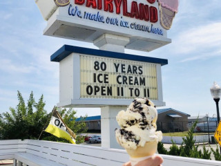 Dumser's Dairyland