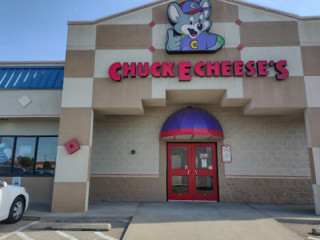 Chuck E Cheese's