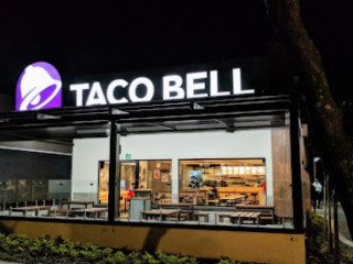 Taco Bell • Interplaza Escuintla