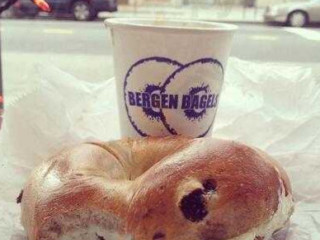 Bergen Bagels On Fulton