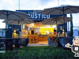 RÚstiko CafÉ