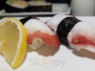 Zooma Sushi