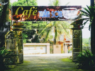 Cafe Tuấn Sơn