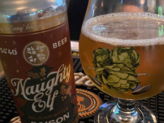 Muzaritaville Sports Grille