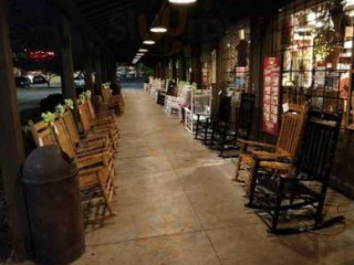 Cracker Barrel