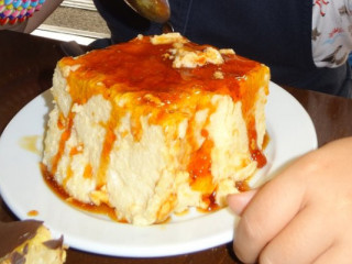 Cafe Penta Tostas E Bolos A Metro