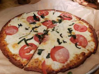 California Pizza