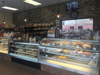 Taunton Ave Bakery