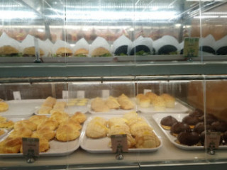 Seasons Bakery Cafe (19th Street Mandalay Branch