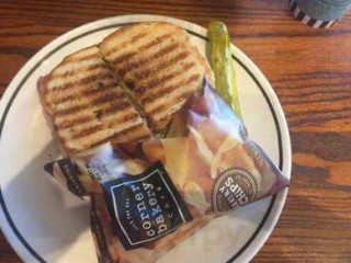 Corner Bakery Cafe