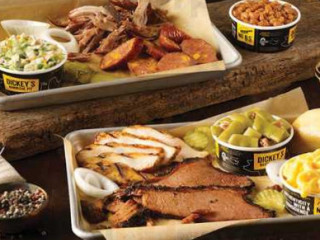 Dickey's BBQ Pit