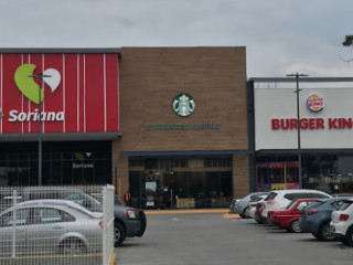 Starbucks Gran Patio Toluca