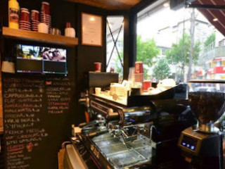 No. 7 Coffee House