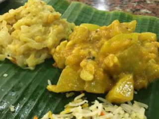 Karu's Indian Banana Leaf