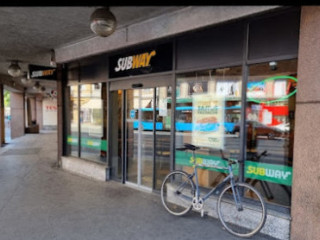 Subway Astoria