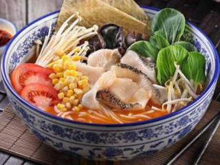 Mademoiselle Tang Noodle Táng Dà Xiǎo Jiě Guò Qiáo Mǐ Xiàn