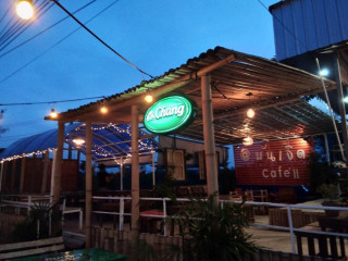 ร้านบันเจิด คาเฟ่