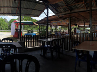 Restoran Periuk Api