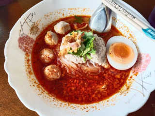 ก๋วยเตี๋ยวริมคลอง ณ อำแพง